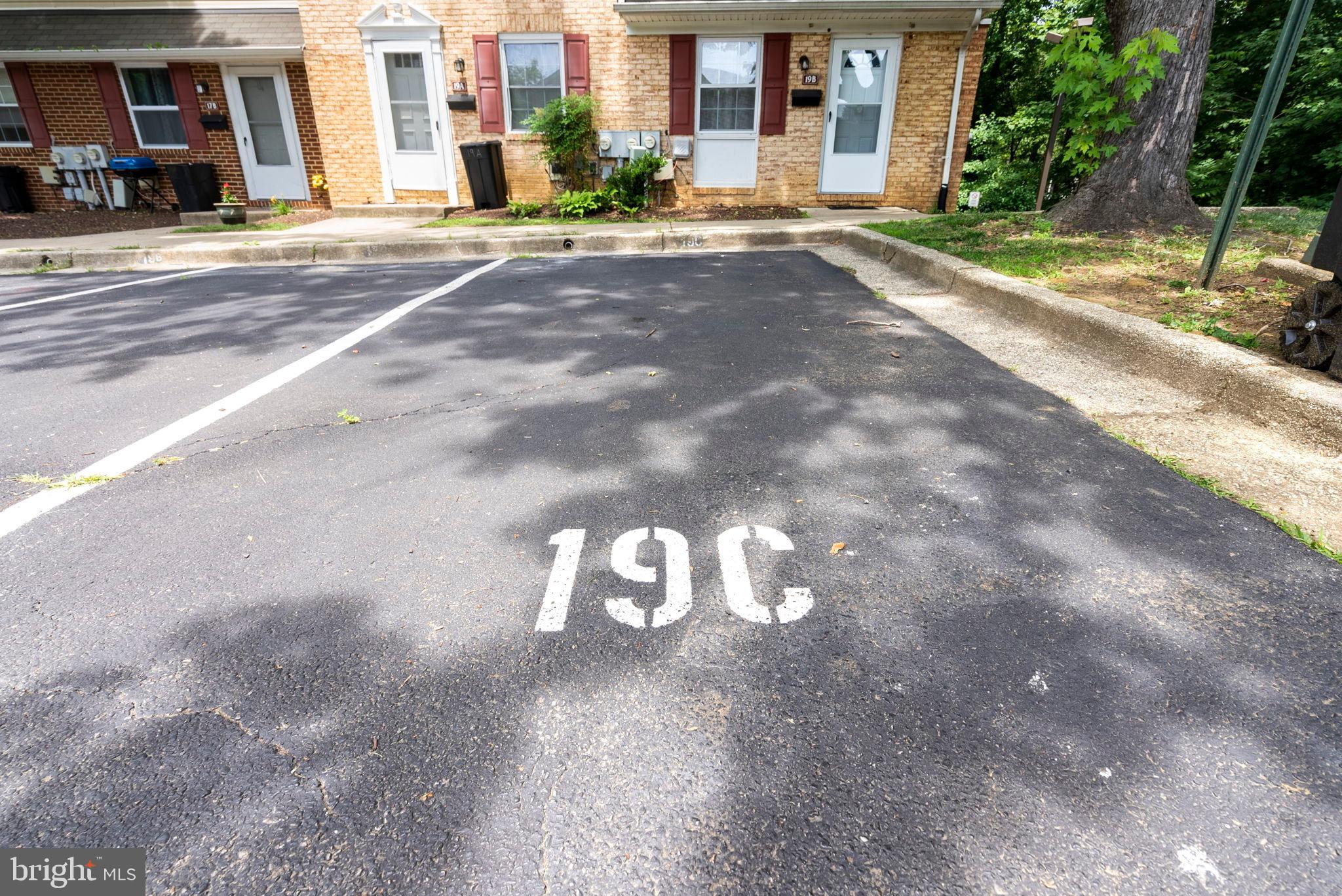 19 HERITAGE COURT C