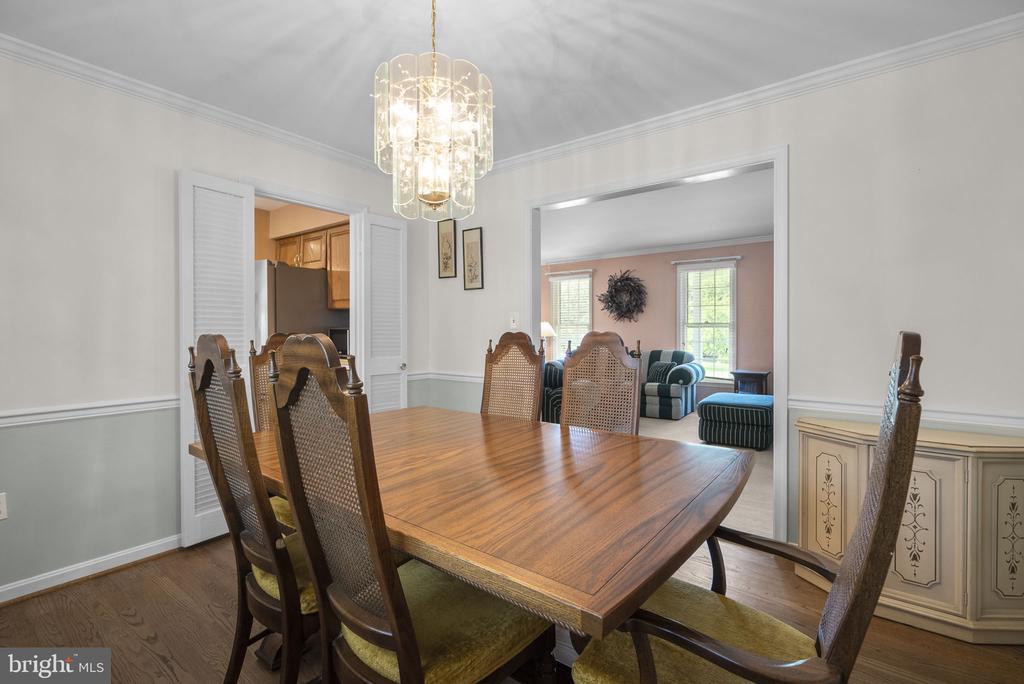 651 MAGOTHY VIEW DRIVE