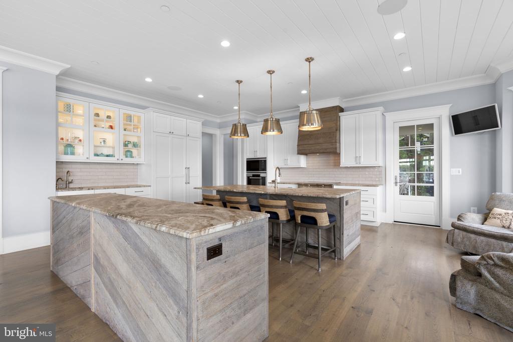 464 ARUNDEL BEACH RD