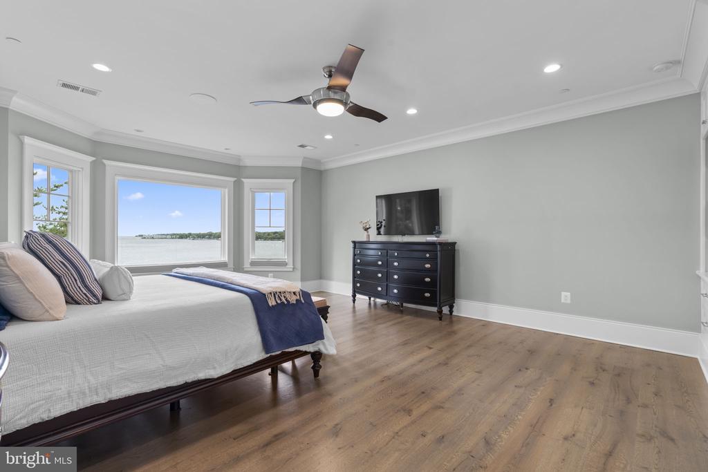 464 ARUNDEL BEACH RD