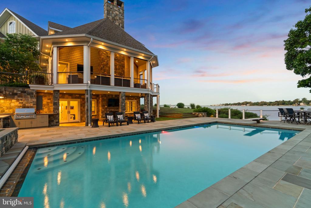 464 ARUNDEL BEACH RD