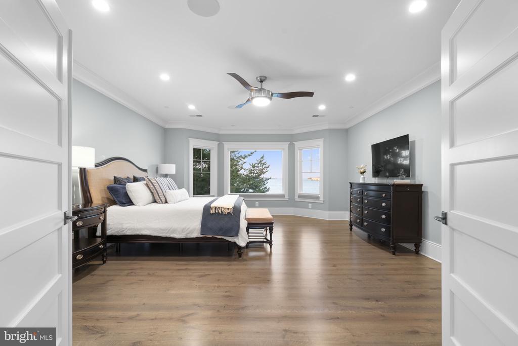 464 ARUNDEL BEACH RD
