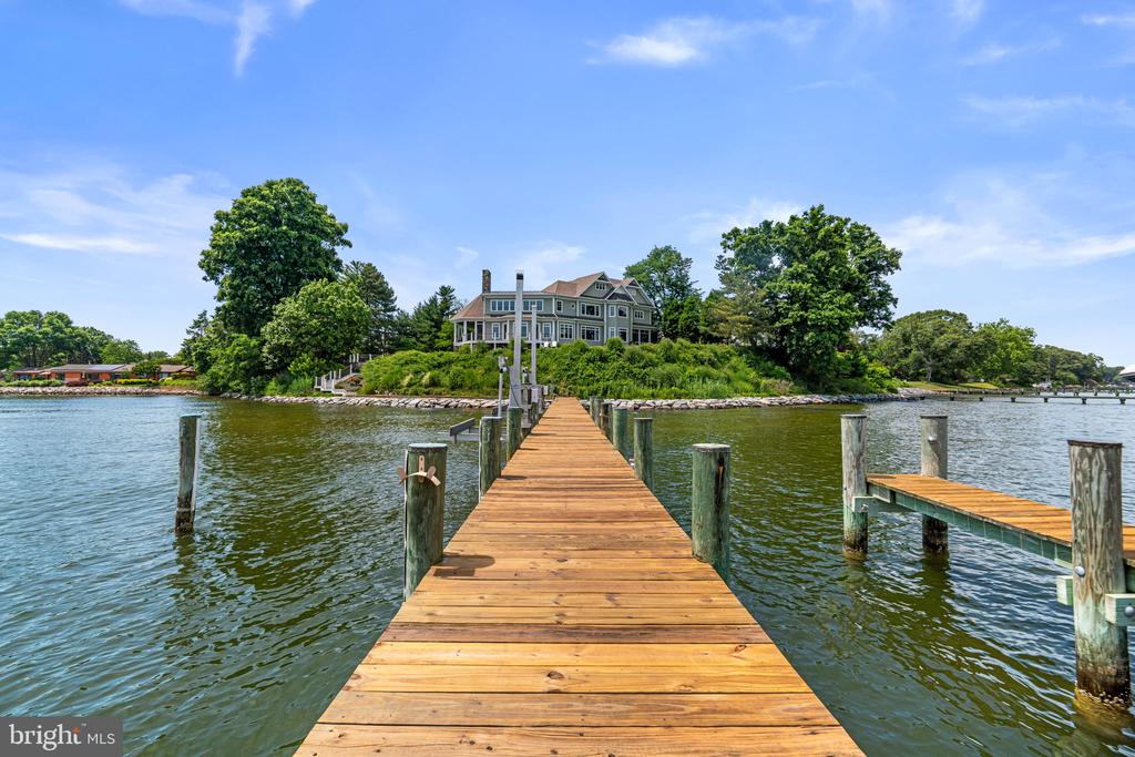 464 ARUNDEL BEACH RD