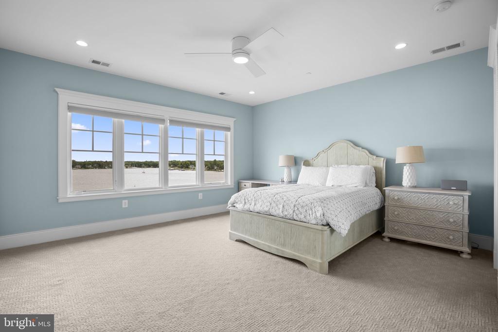 464 ARUNDEL BEACH RD