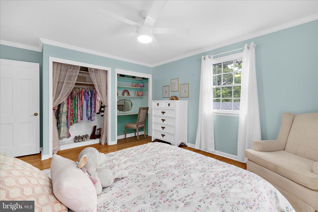 305 SAINT IVES DRIVE