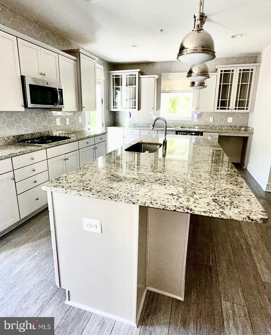 1203 HICKORY HILL CIRCLE