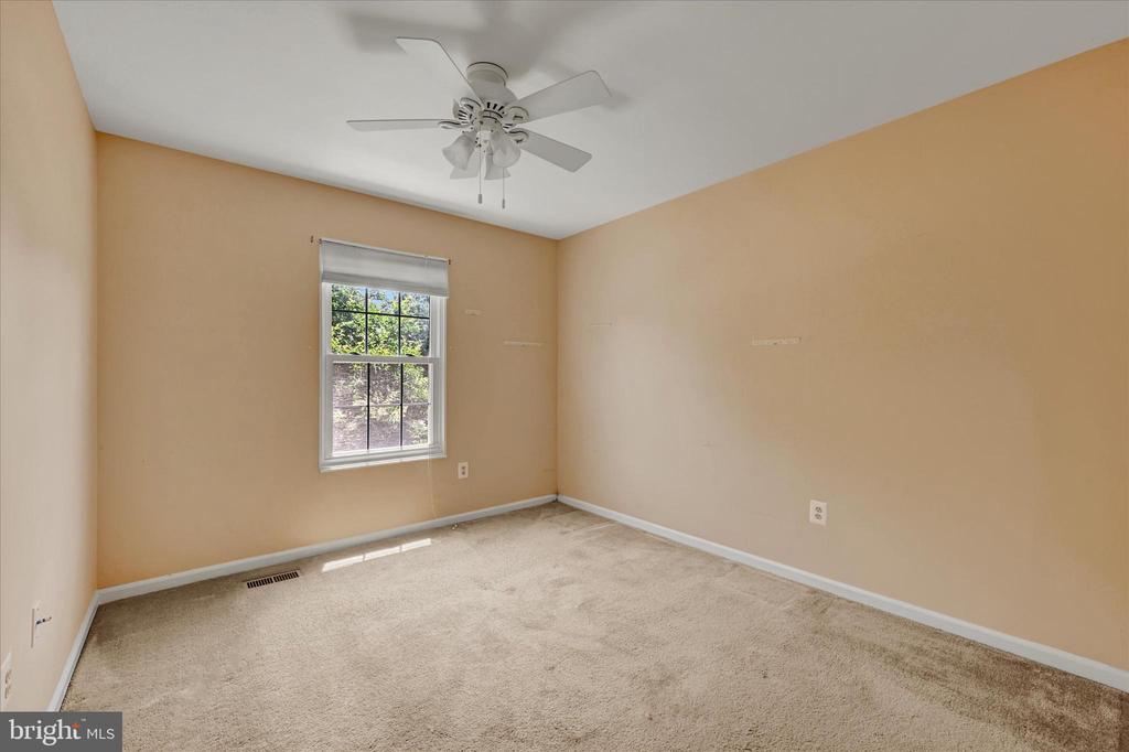 268 SHAKESPEARE DRIVE