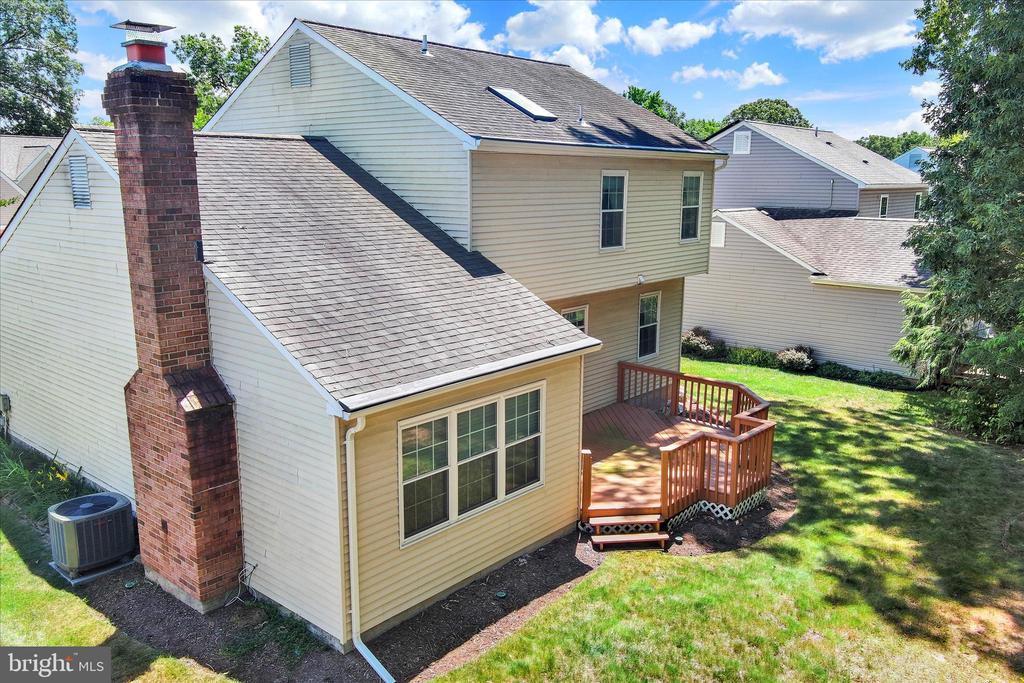 268 SHAKESPEARE DRIVE