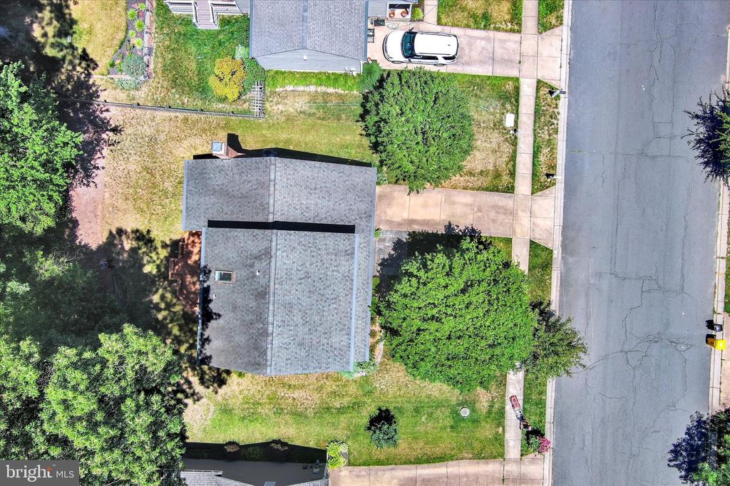 268 SHAKESPEARE DRIVE