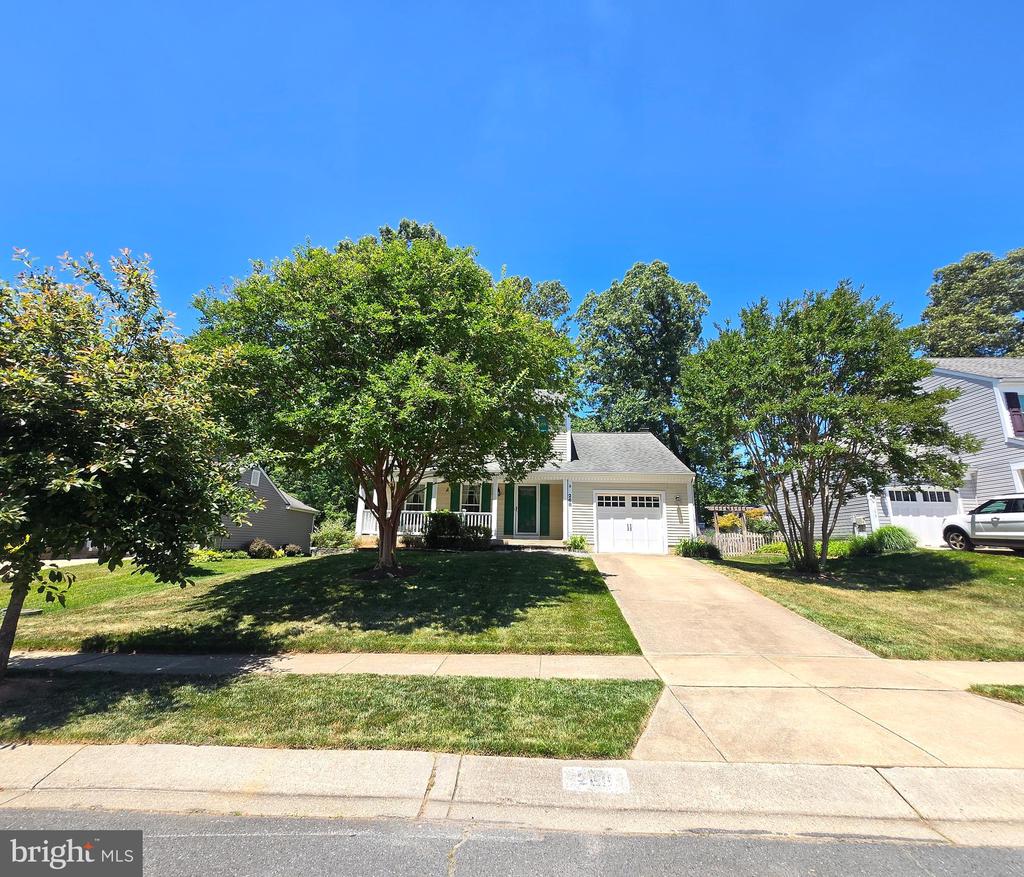 268 SHAKESPEARE DRIVE