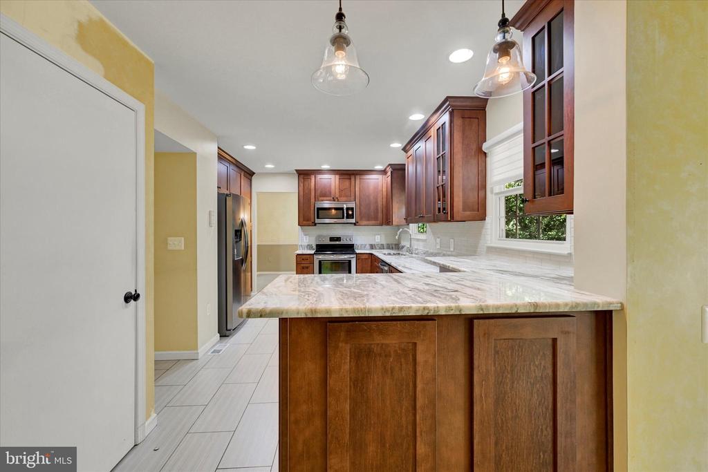 268 SHAKESPEARE DRIVE