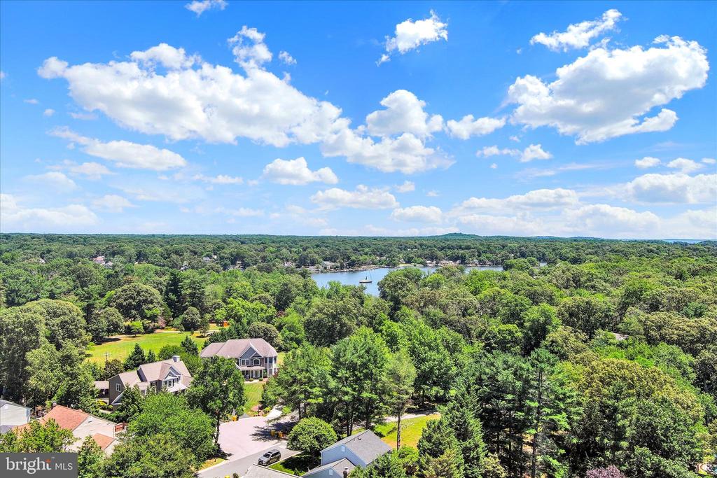 268 SHAKESPEARE DRIVE