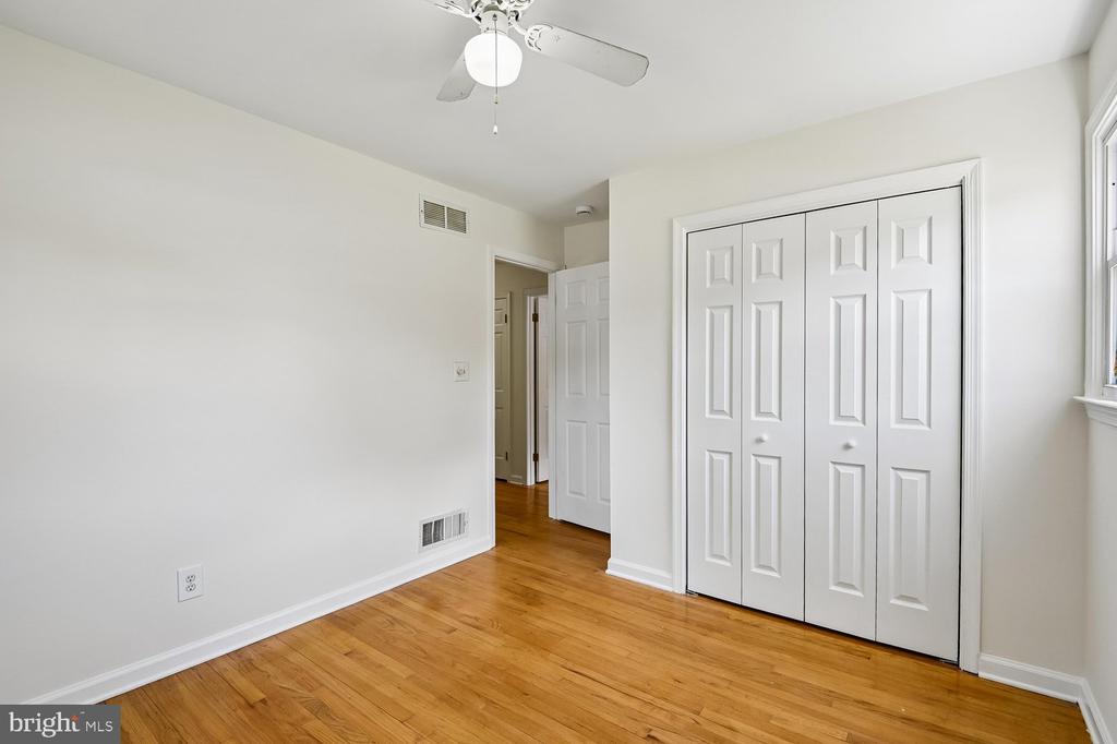 7879 ELIZABETH ROAD
