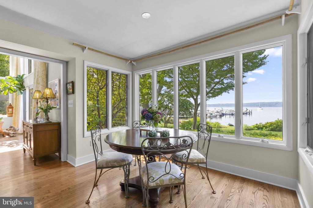 202 SEVERN RIVER ROAD