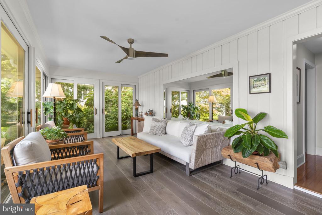 202 SEVERN RIVER ROAD