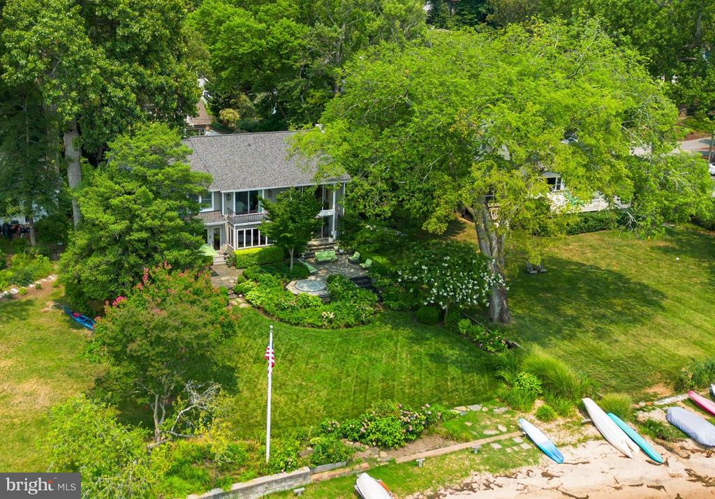 202 SEVERN RIVER ROAD