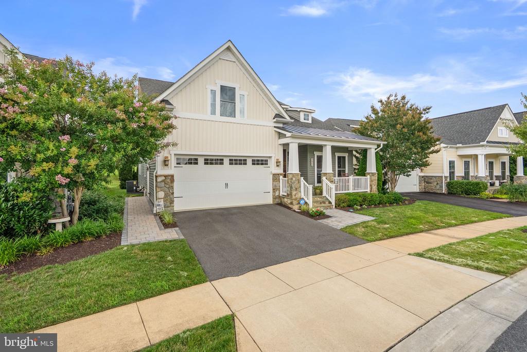 3020 TURNSTILE LANE