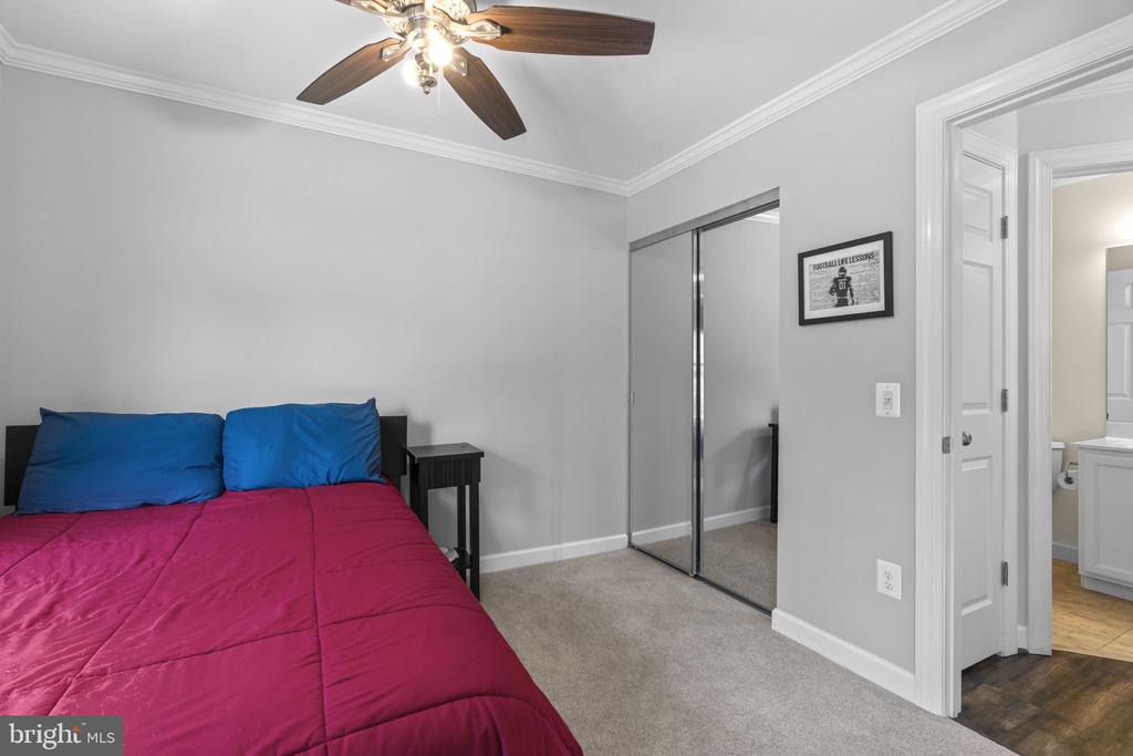 2023 COMPTON COURT