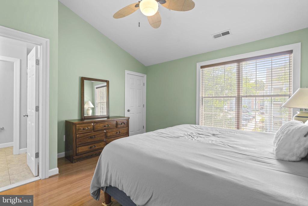 2023 COMPTON COURT