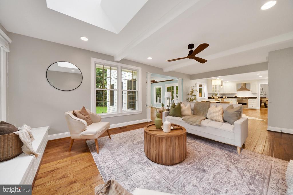 257 BERRYWOOD DRIVE