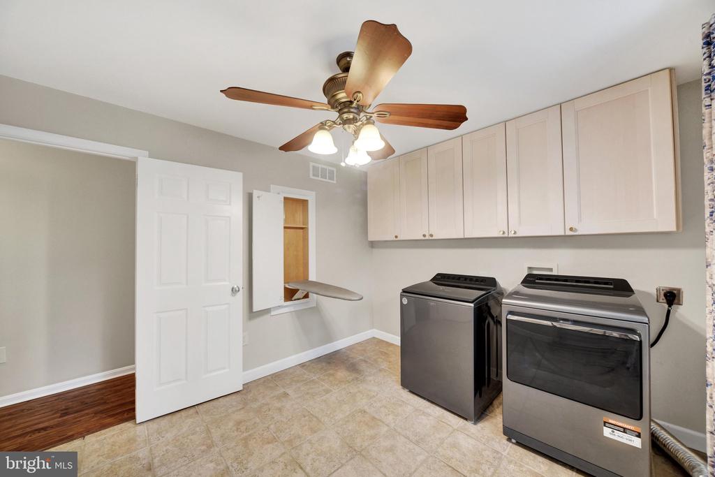 257 BERRYWOOD DRIVE