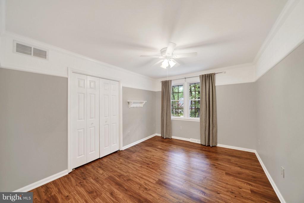 257 BERRYWOOD DRIVE