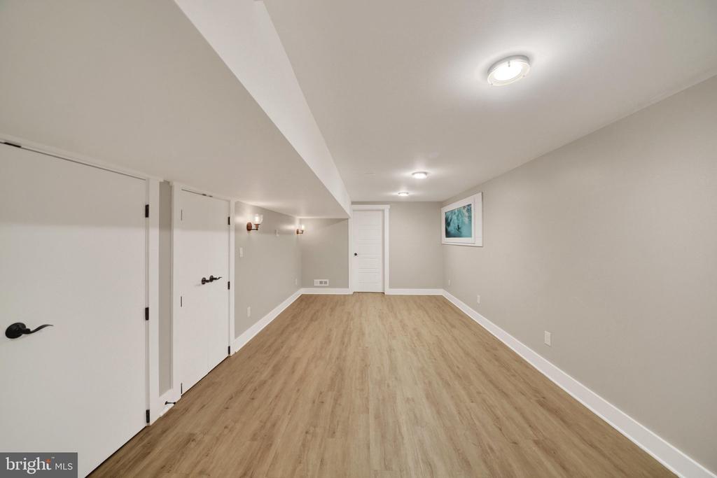 257 BERRYWOOD DRIVE