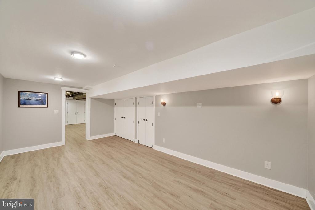 257 BERRYWOOD DRIVE