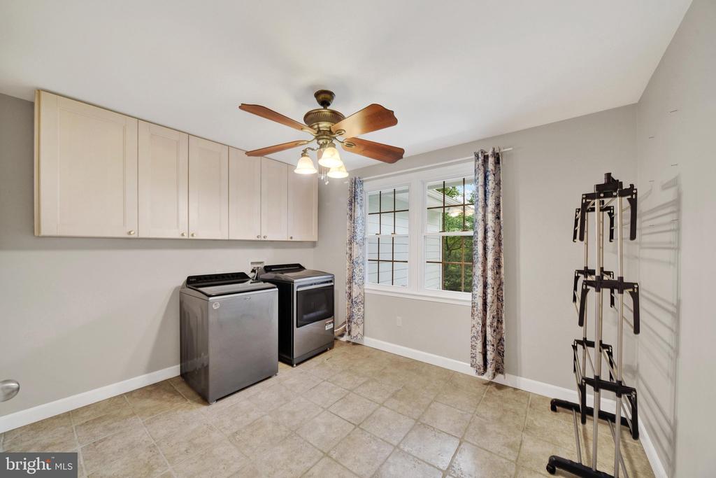 257 BERRYWOOD DRIVE