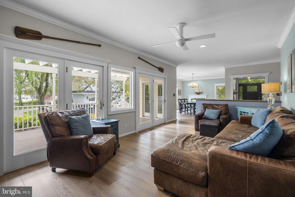 7 RIVERVIEW ROAD