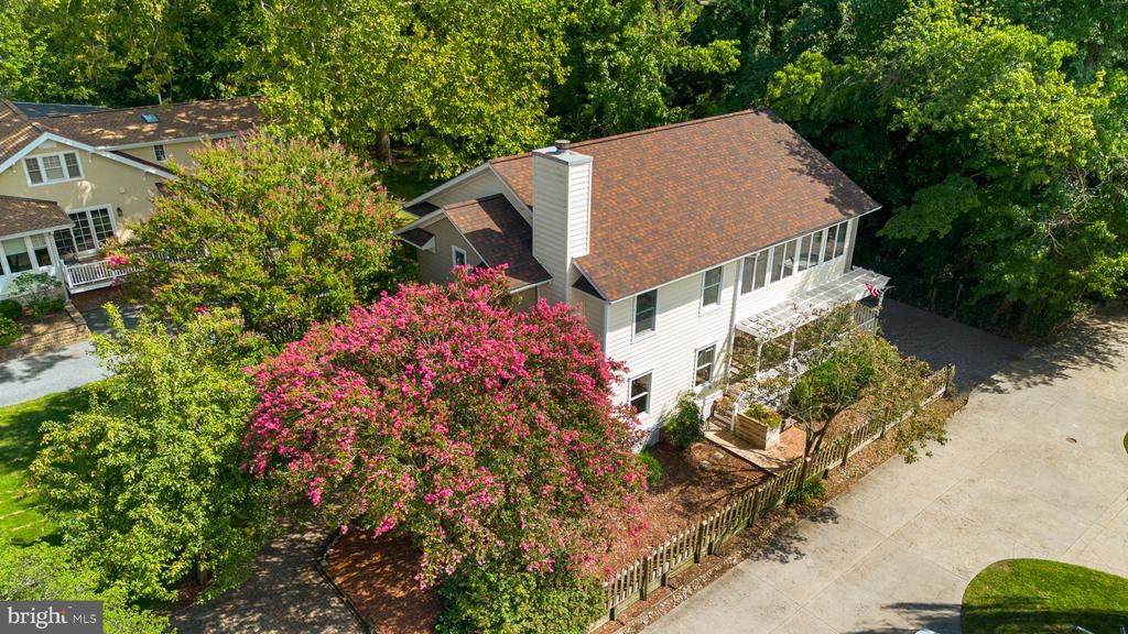 7 RIVERVIEW ROAD