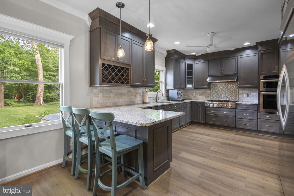 7 RIVERVIEW ROAD