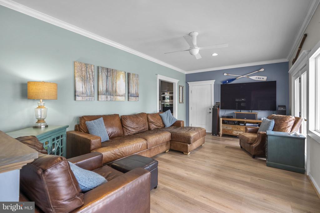 7 RIVERVIEW ROAD