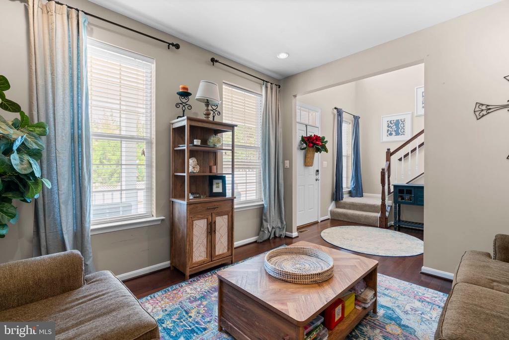 410 SAINT MARTINS CHOICE LANE
