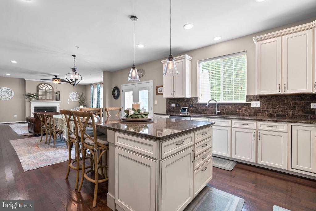 410 SAINT MARTINS CHOICE LANE