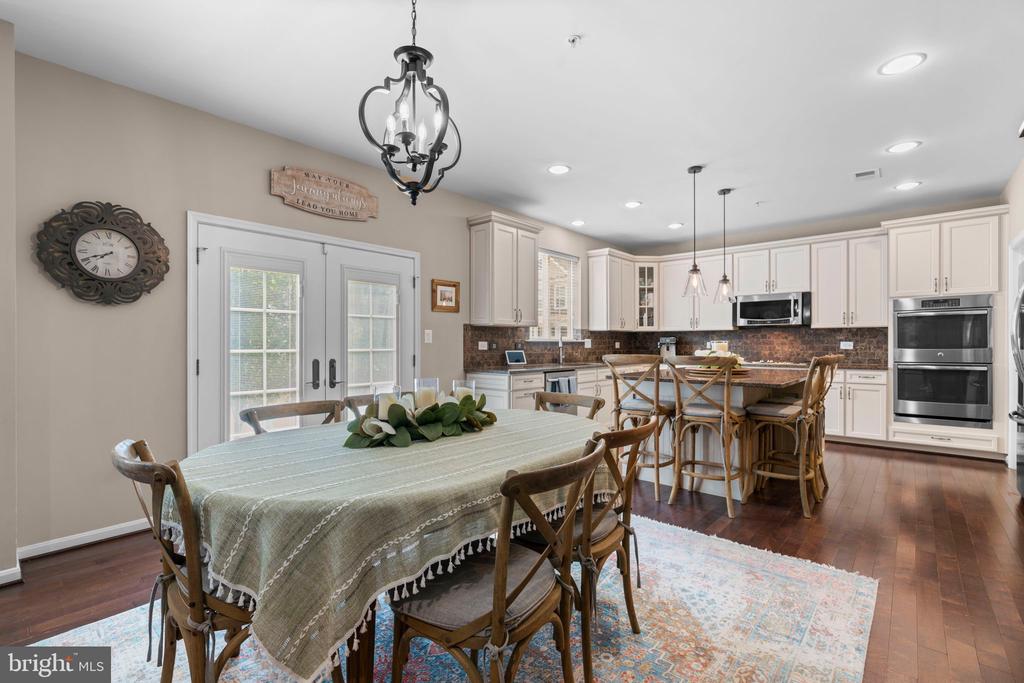 410 SAINT MARTINS CHOICE LANE