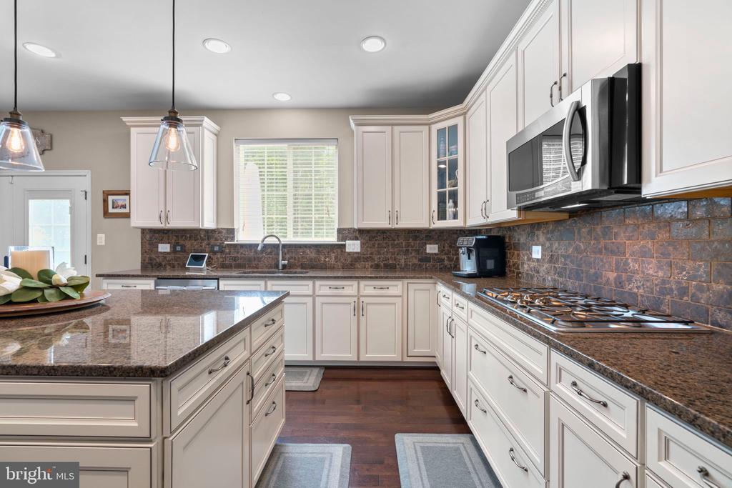 410 SAINT MARTINS CHOICE LANE