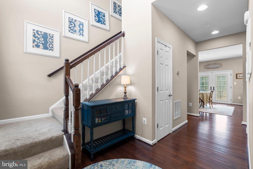 410 SAINT MARTINS CHOICE LANE