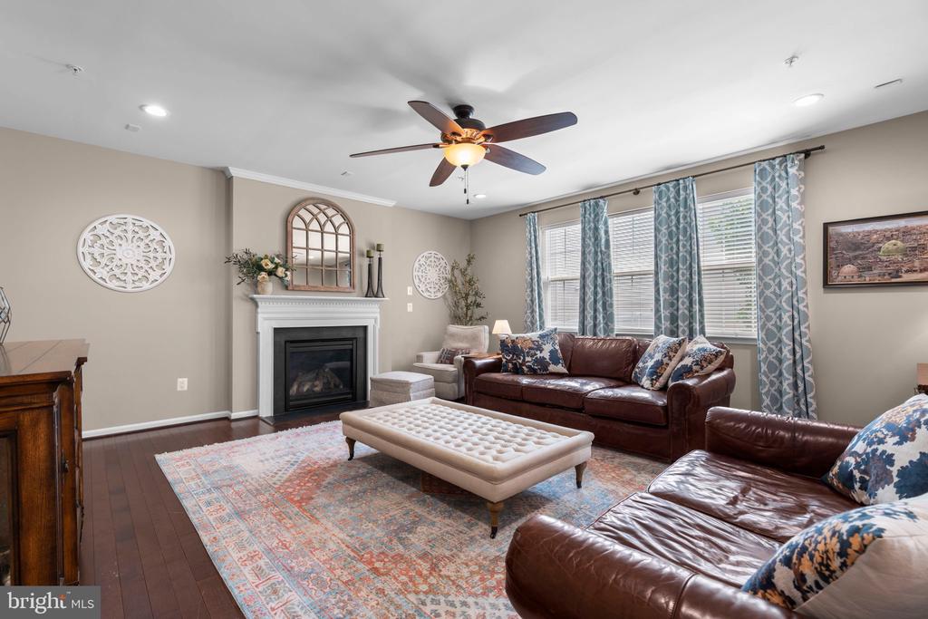 410 SAINT MARTINS CHOICE LANE