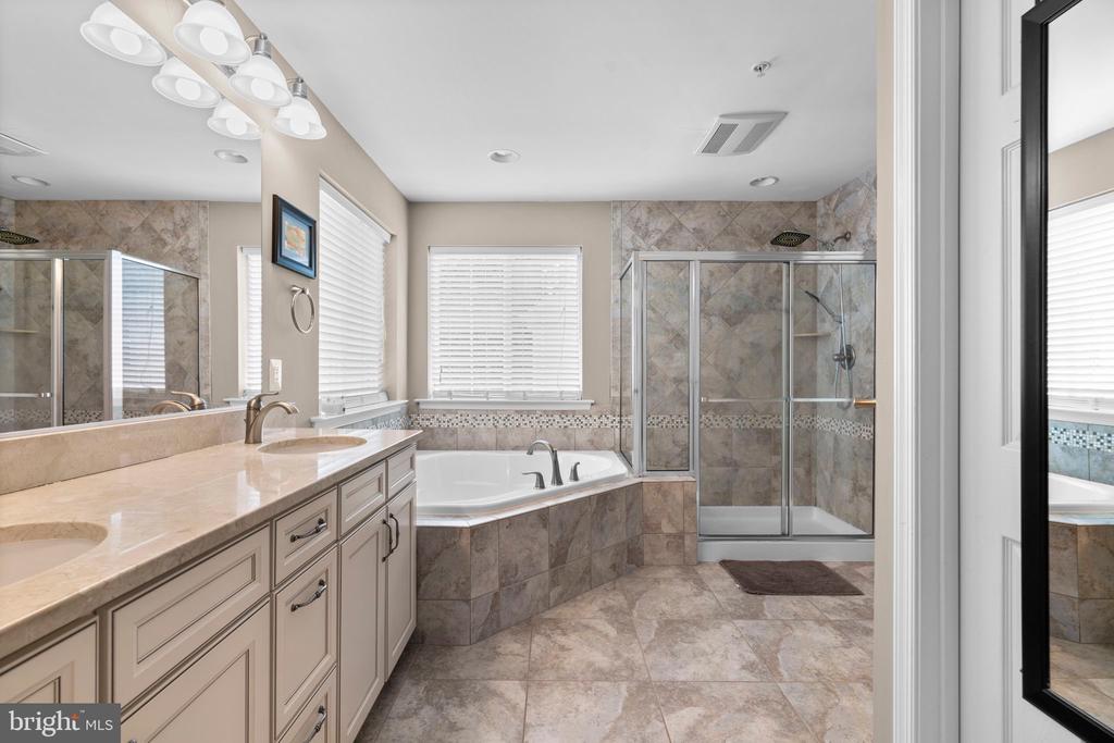 410 SAINT MARTINS CHOICE LANE