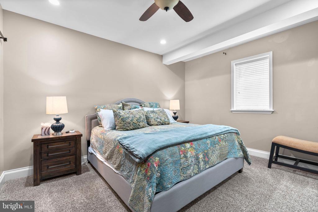 410 SAINT MARTINS CHOICE LANE