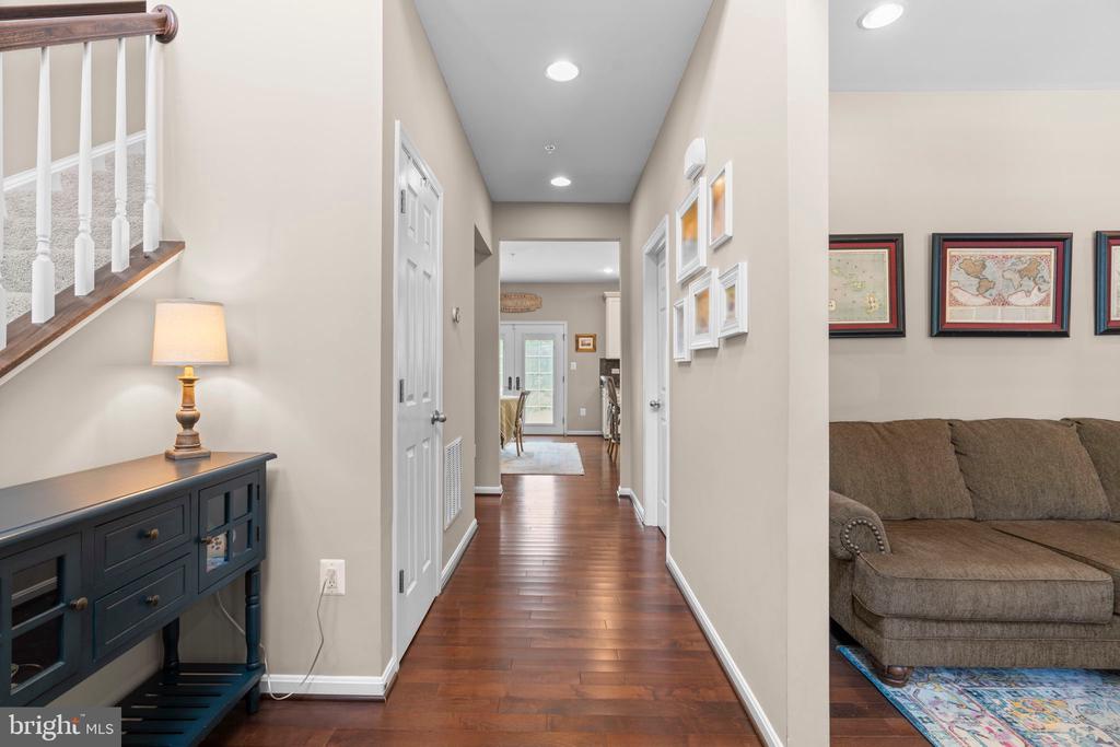 410 SAINT MARTINS CHOICE LANE