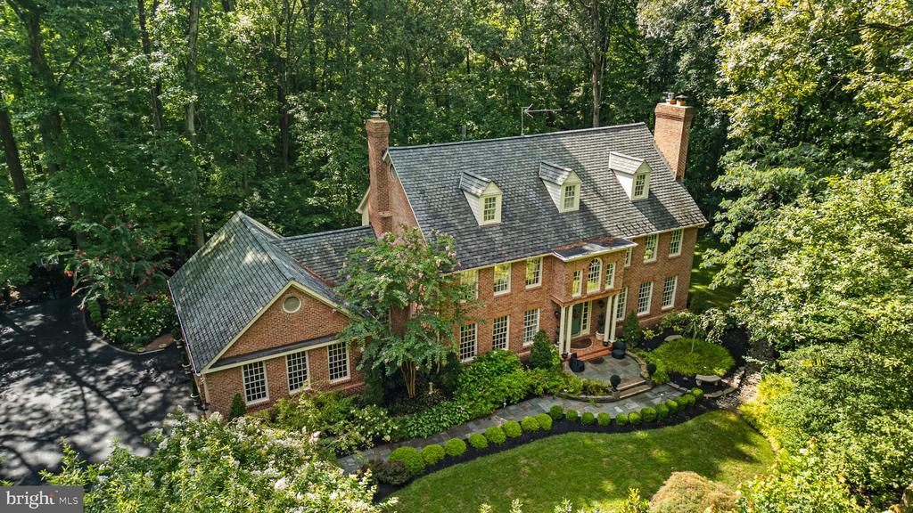 2005 SAINT STEPHENS WOODS DRIVE