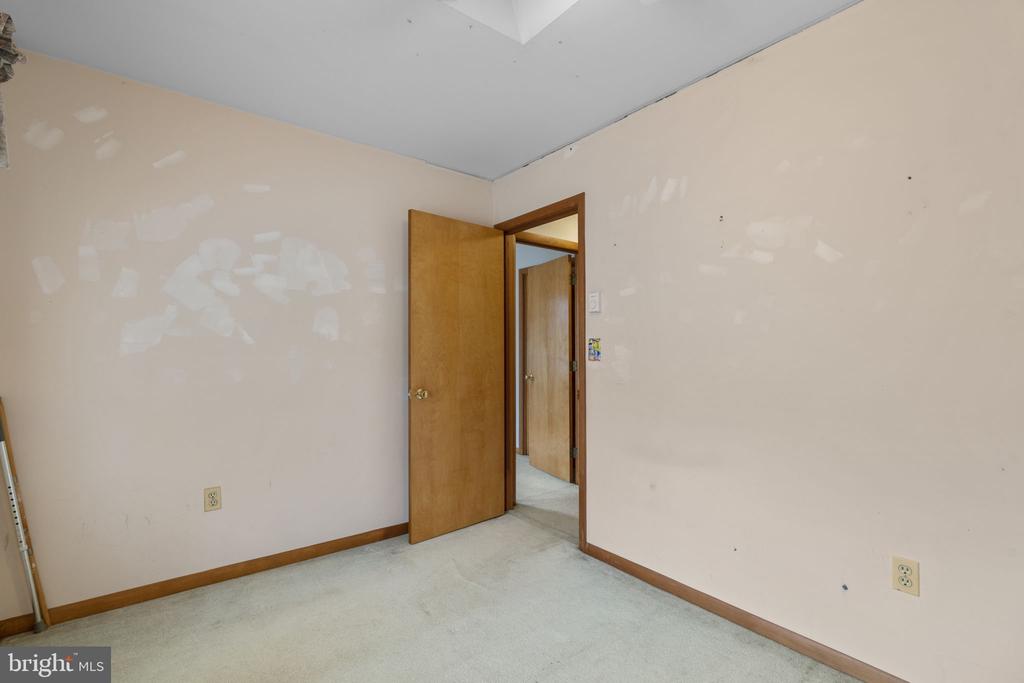 3548 LOCH HAVEN DRIVE