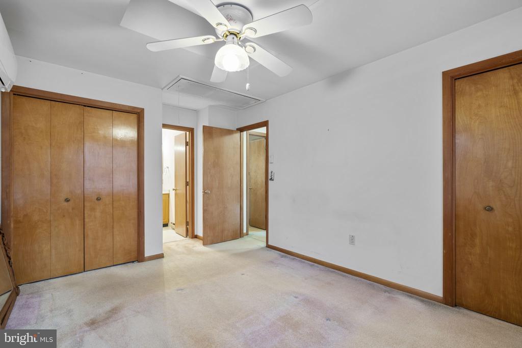 3548 LOCH HAVEN DRIVE