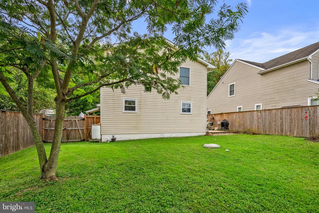 3548 LOCH HAVEN DRIVE