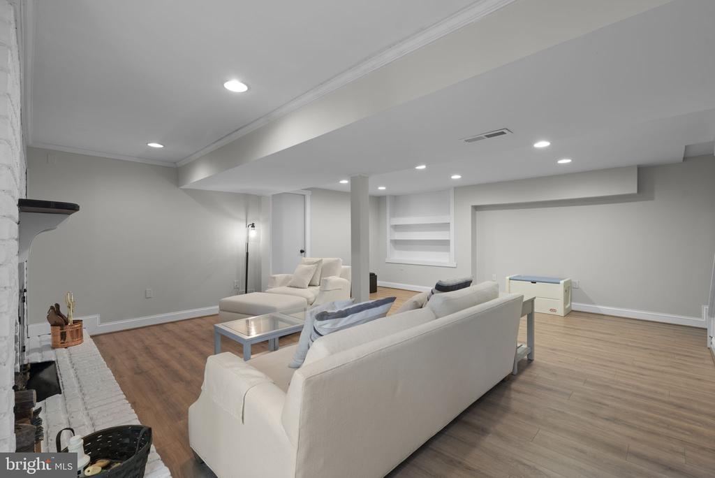 361 TERNWING COURT