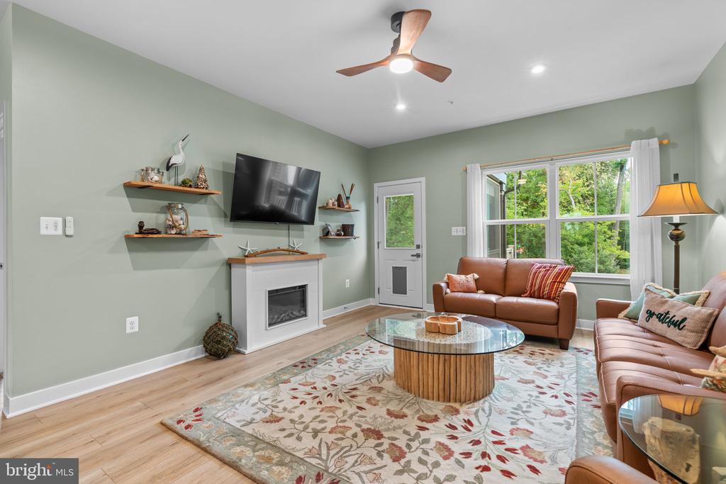7504 MATAPEAKE LANE