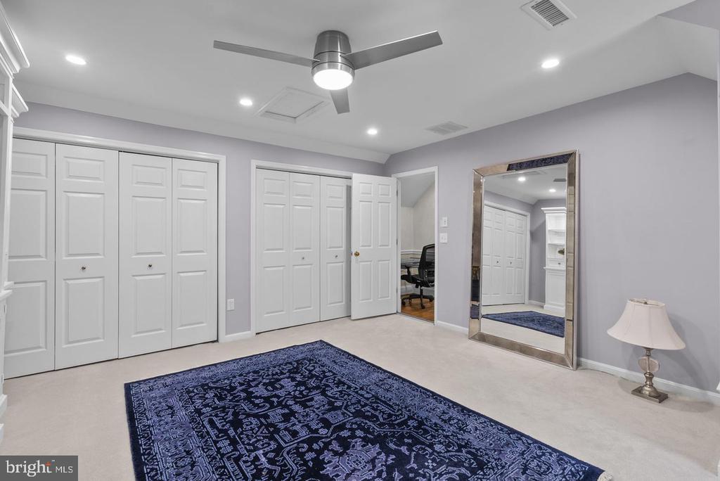 2005 SAINT STEPHENS WOODS DRIVE