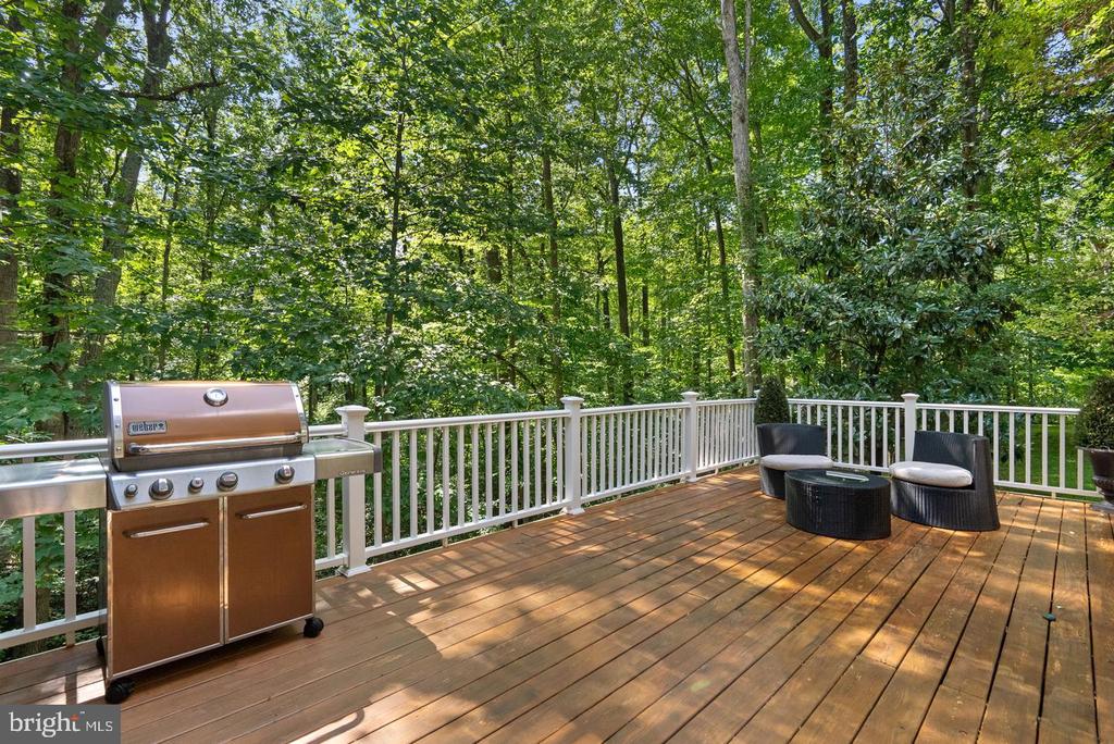 2005 SAINT STEPHENS WOODS DRIVE